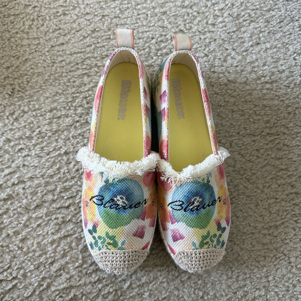 Blauer Multicolor Women Espadrilles